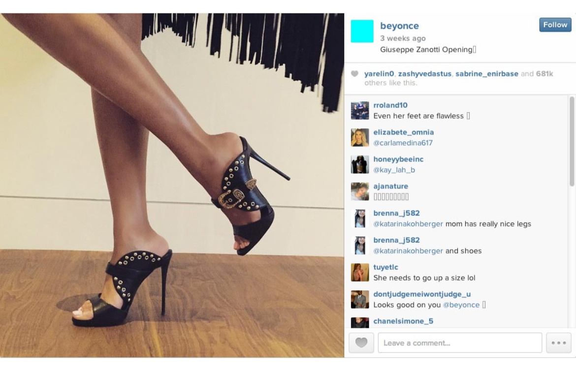 GIUSEPPE ZANOTTI studded buckle slide sandals